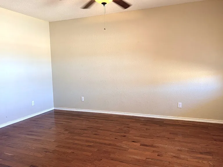 4423 Gulf Ave — Photo 4