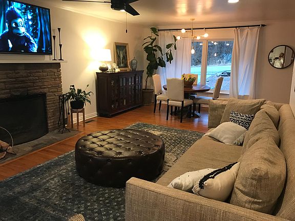 3rd image of 339 N Assembly Dr