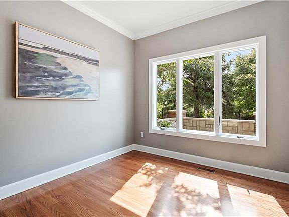 5th image of 10100 River Hills Dr