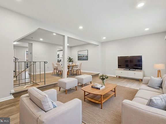 3rd image of 7937 Bethelen Woods Ln