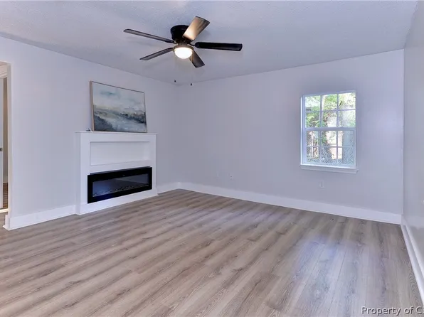 418 School St, Waverly, VA 23890