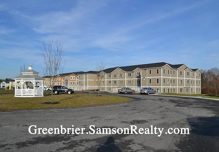 9 Springhouse Trl — Photo 2