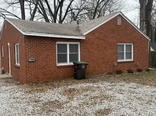 2734 Merle Hay Rd, Des Moines, IA 50310