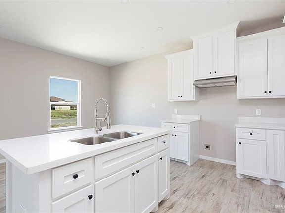 2nd image of 2329 N Valley Cir