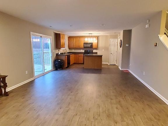 5th image of 4058 Firestone Way