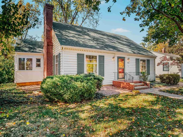 717 Grandview Ave, Newton, KS 67114