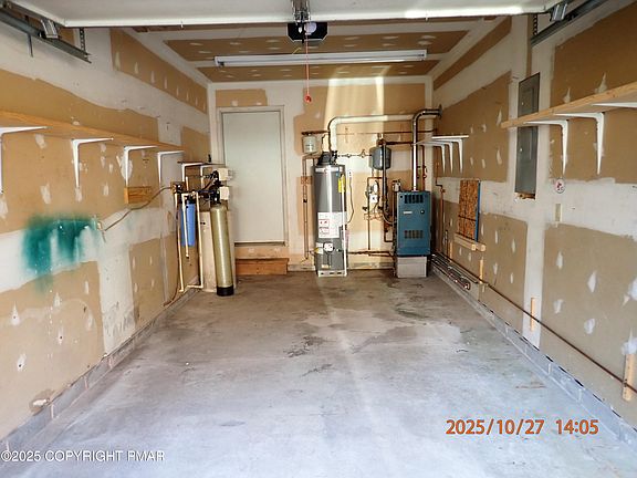 5th image of 1131 Thunder Dr