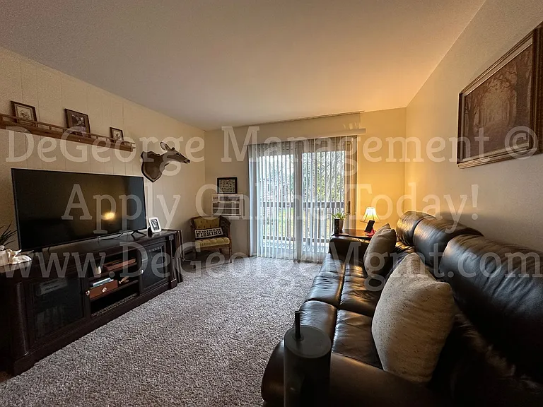 Parkview Apartments — Photo 28