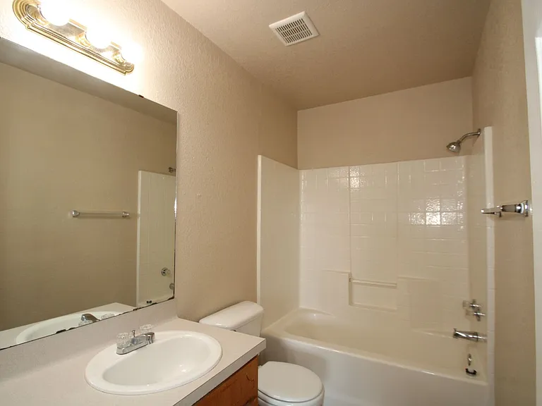 4206B Deek Dr — Photo 22