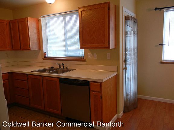 5th image of 22502 44th Avenue Ct E