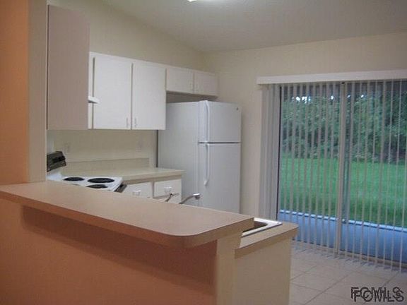 2nd image of 6 Buttonworth Dr #A