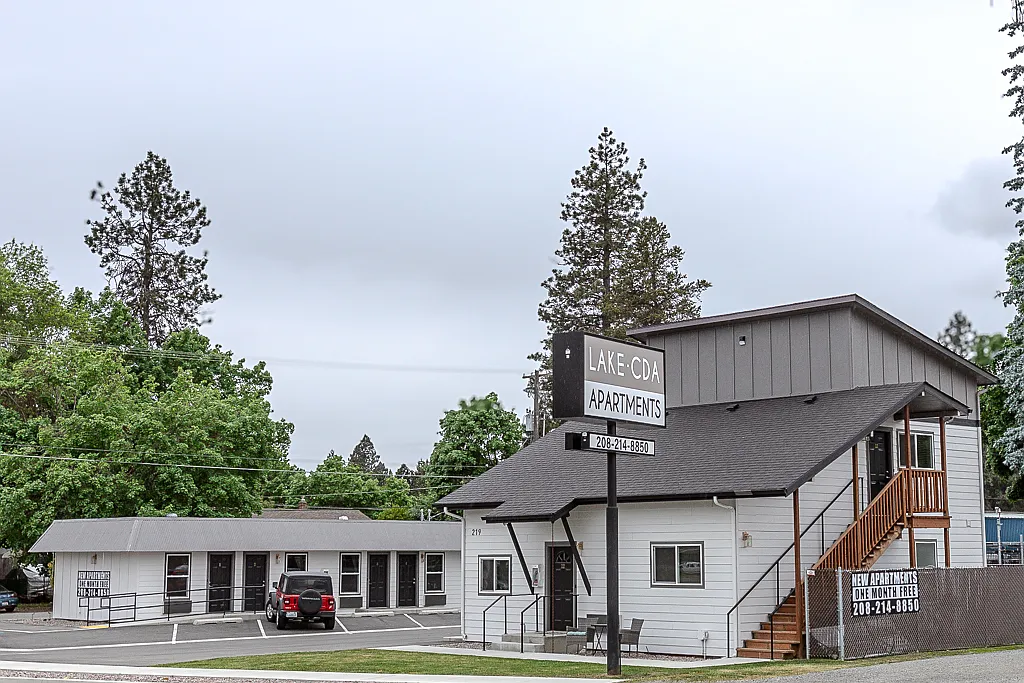 Lake CDA Apartments - 2 — Photo 3