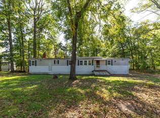 252 Bluff Ln, Harpers Ferry, WV 25425