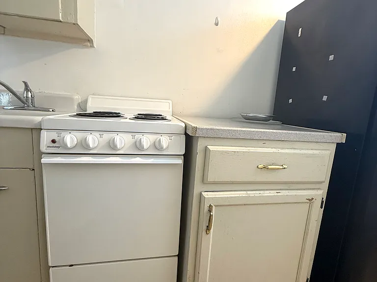1304 Pennsylvania Ave #2C — Photo 6
