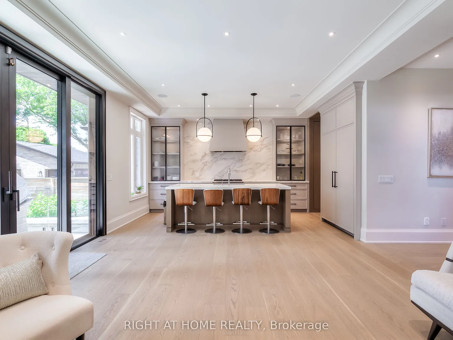 6 bed, $23,000 — Photo 3