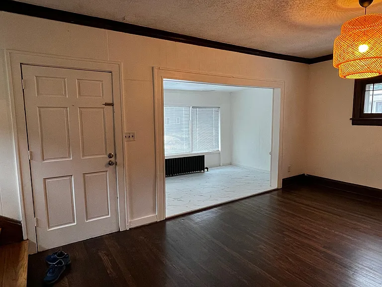 1334 Lafond Ave — Photo 15