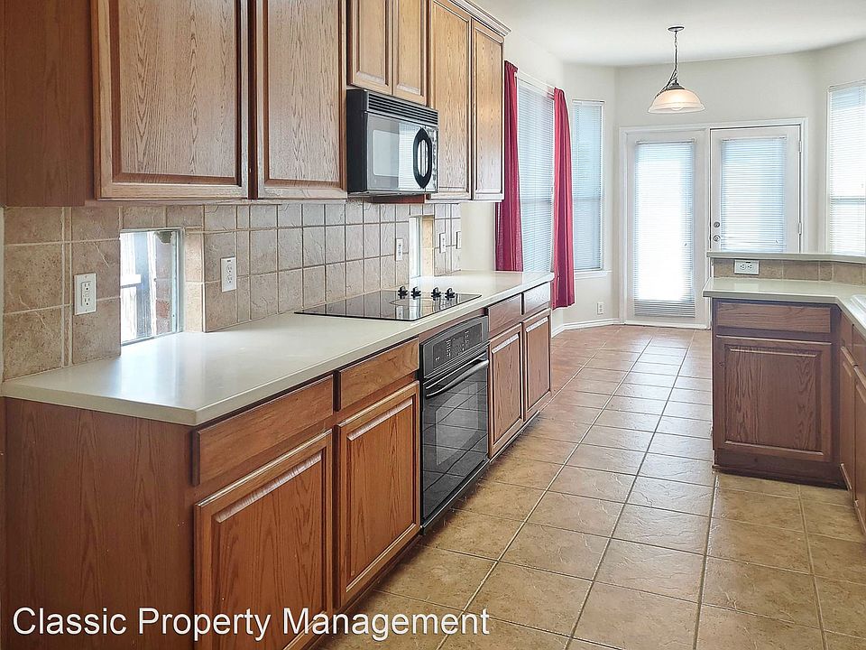 1st image of 1740 Hidden Brook Dr #L/o