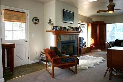 2nd image of 180 Sells Dr