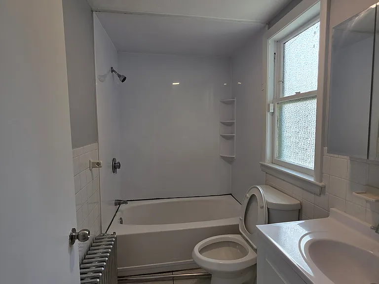 48 Archer St #2 — Photo 2