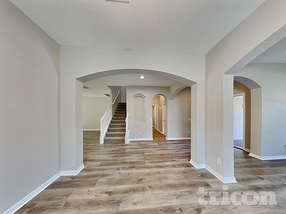 3rd image of 19322 Sunset Bay Dr