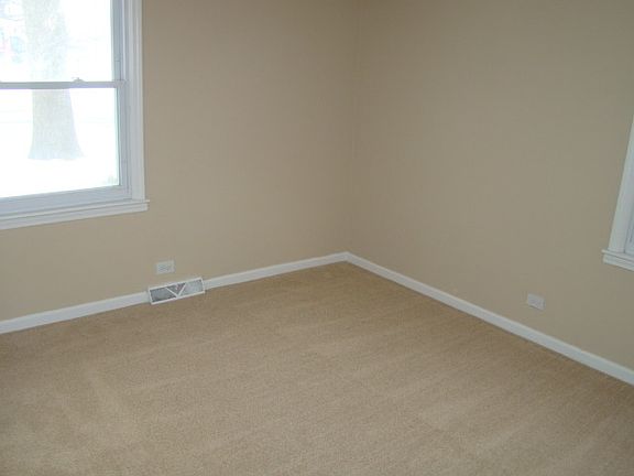 4th image of 15024 Huntington Ct