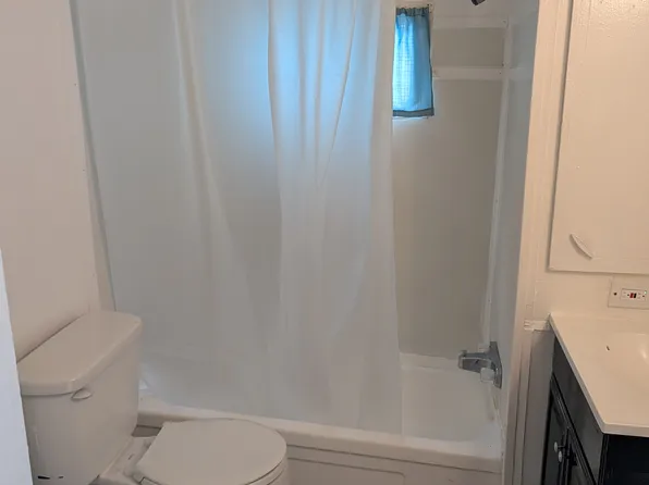 8536 Honeywell Rd #39, Seffner, FL 33584