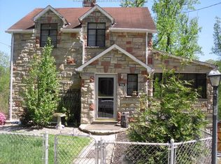 728 Amity Dr, Charleston, WV 25302