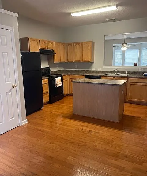 2847 Parkway Close — Photo 23