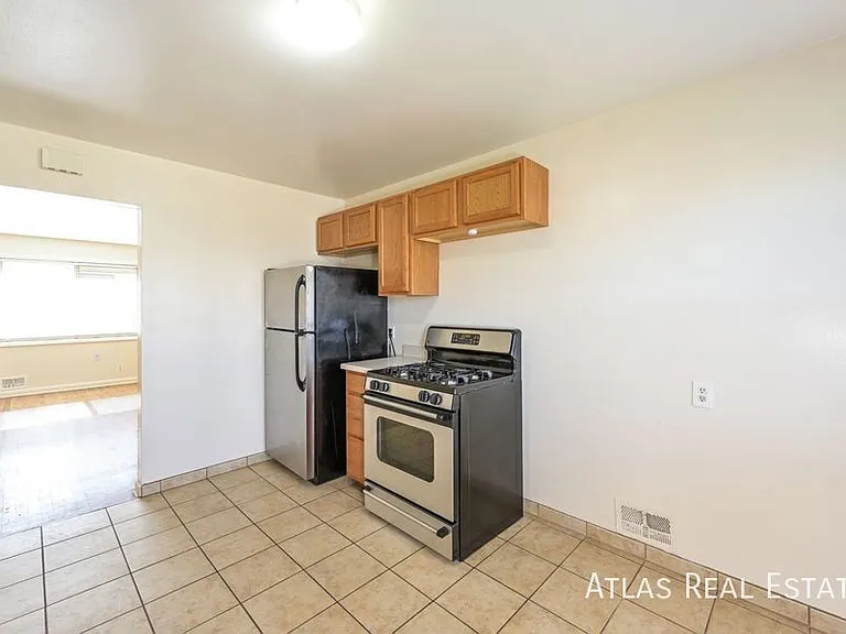 4529 E Yale Ave — Photo 8
