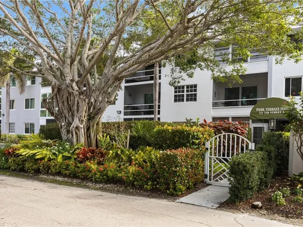 72 7th ST S #206, NAPLES, FL 34102