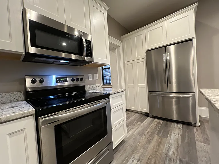 1228 Jackson St — Photo 9