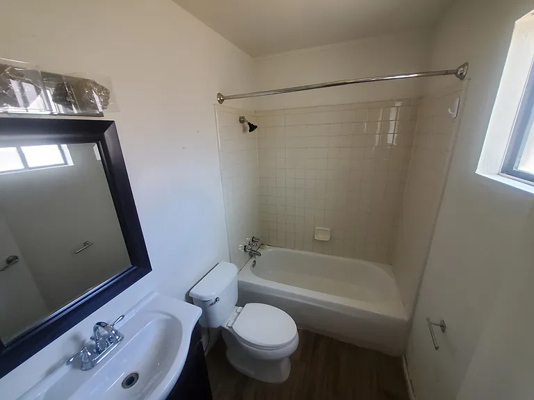 2722 W Myrtle Ave #2722 — Photo 3