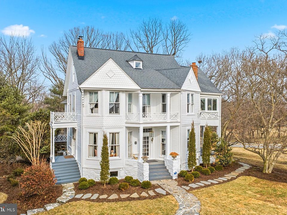 1st image of 6825 Needwood Rd