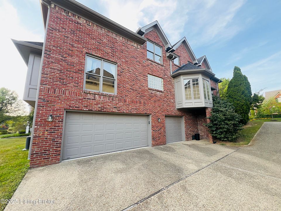 2nd image of 1104 Glenlake Way