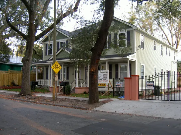 406 E 38th St, Savannah, GA