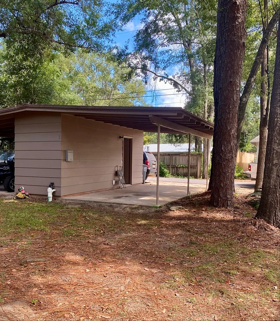 2 BR Duplex Rental w/ Carport near Downtown Fairhope — Photo 4