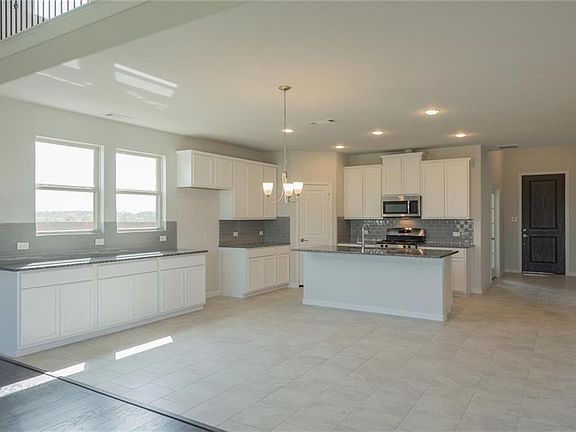 5th image of 5430 Mustang Ln
