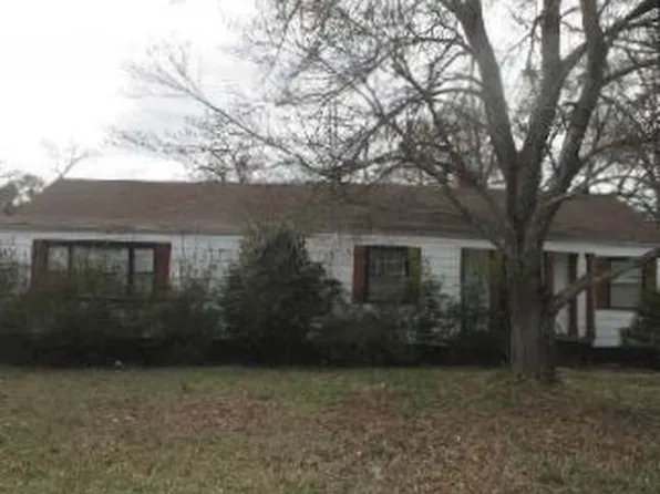 310 N Lee St, Lagrange, GA 30240