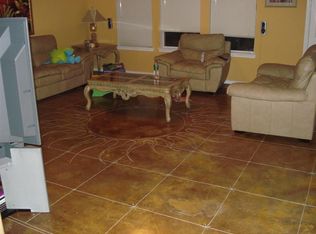 3229 Rippling Falls Ln, Dickinson, TX 77539