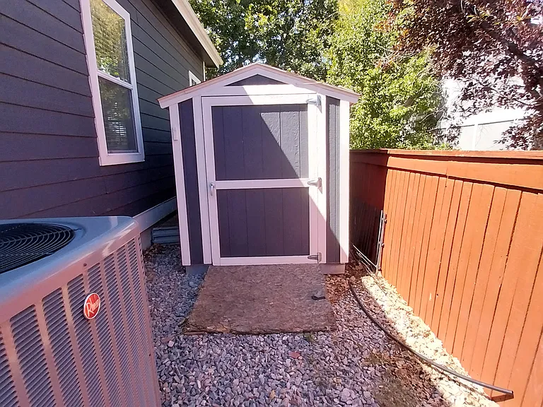 9786 Buckingham Ct — Photo 48