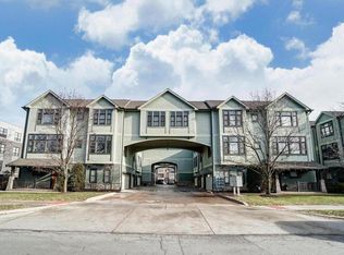 1465 Mews Ct, Columbus, OH 43212