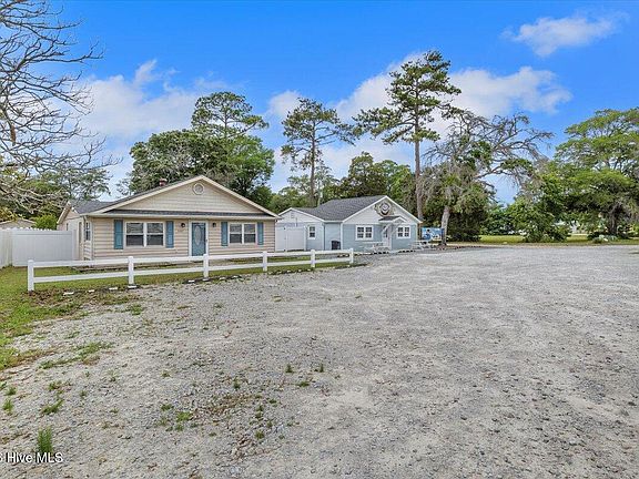 2nd image of 3331 Holden Beach Road SW