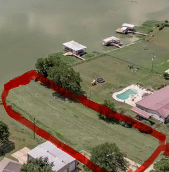 1st image of Lake Front Dr