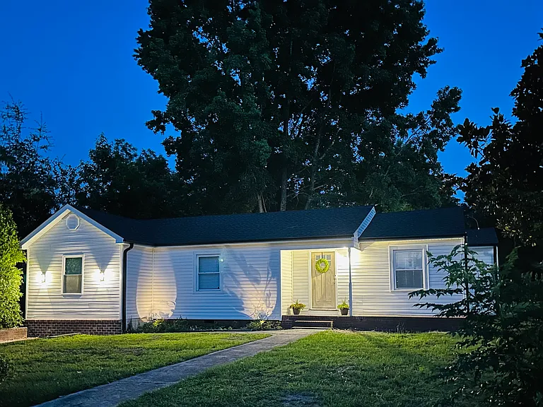 5111 Cypress Rd — Photo 2