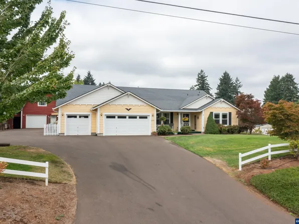 27835 Meridian Heights Loop, Sweet Home, OR 97386