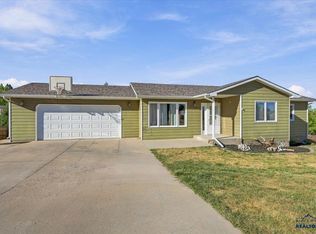 2313 Blue Bell Dr, Sturgis, SD 57785