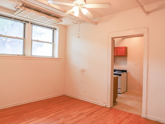 4th image of 1201 W Waveland Ave APT 1