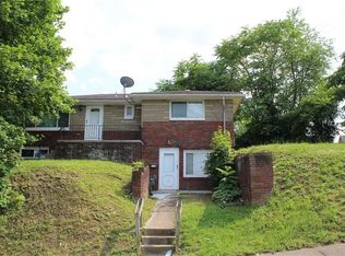 324 Baker Ave, Clairton, PA 15025
