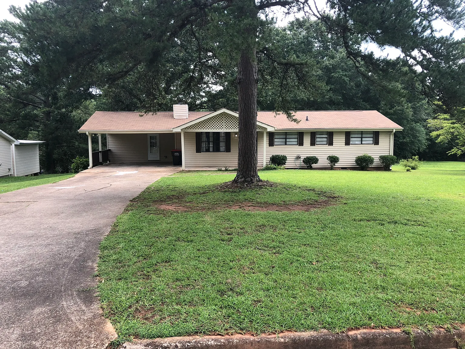 4160 Partridge Dr — Photo 1