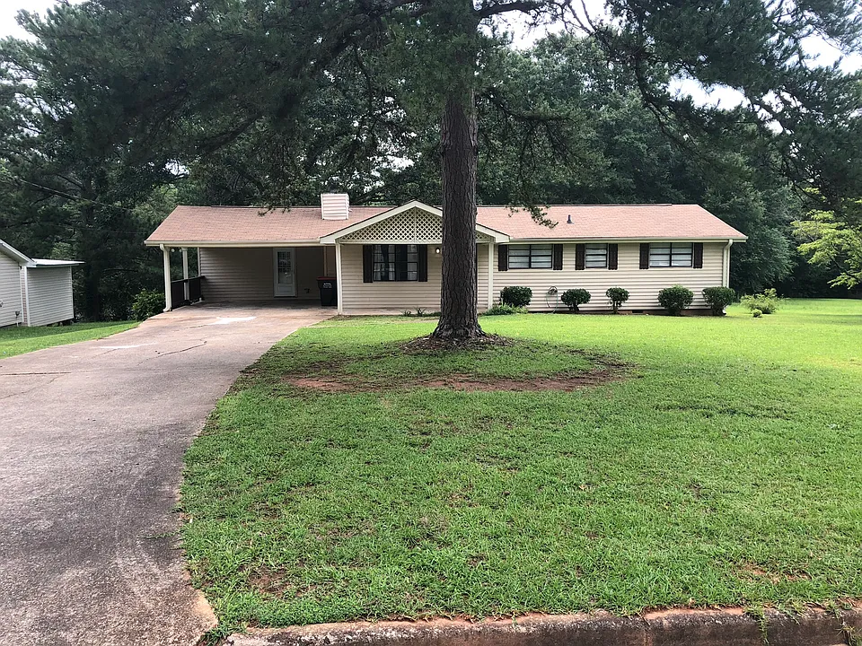4160 Partridge Dr